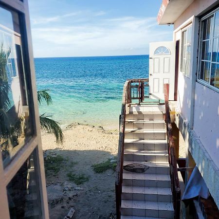 Evelin'S On The Beach Montego Bay Exterior foto
